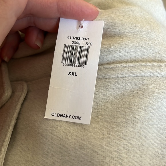 Women’s Shacket - Picture 6 of 10